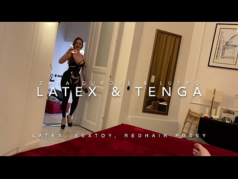 ❤️ Stepsister Redheaded fil-kostum tal-latex fucked minn stepbrother ❤ Video tal-ħakk lilna ❌